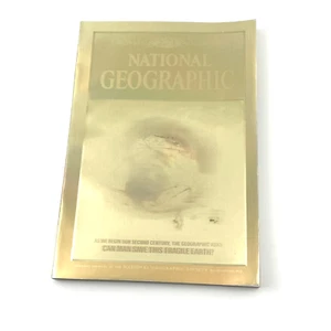 National Geographic, Dec 1988 - Holographic Cover and Holographic McDonald's Ad - Picture 1 of 9