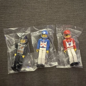 LEGO: The Technic Team 8714 See Pics Lot of 3 Some Yellowing Vintage - Picture 1 of 5