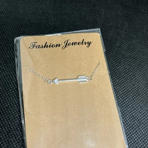 Silver Arrow Necklace 18” Chain #1509 - Picture 1 of 4