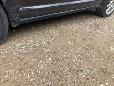 Falda moldeada panel basculante inferior Journey 2015 891270 Foto 1 de 4