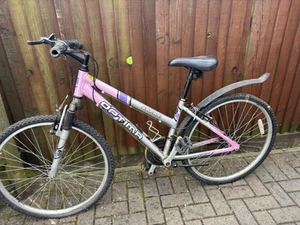 Girls Optima Safari Mountain Bike with 18 Speed Shimano gear set. - Picture 1 of 9