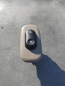 Right Passenger Side Rear Door Window Switch Fits 2001-2007 Ford Escape 56199 - Picture 1 of 2