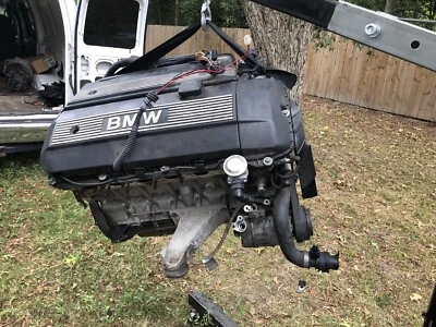 2001 2002 2003 BMW E39 E46 525i 325i 325Ci Z3 2.5i LITER M54 engine motor 173K - Image 1 of 4