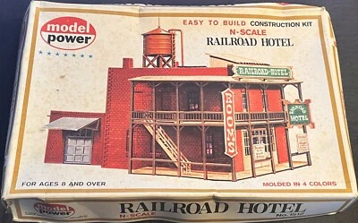 Railroad Hotel Model Kit N Scale Model Power 4 Colors New in Open Box #1512 - Image 1 of 4