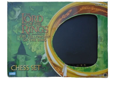 Lord Of The Rings Fellowship Of The Ring Chess Set Complete - Image 1 of 4