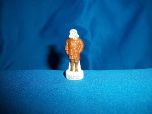 LORD ASRIEL Daniel Craig GOLDEN COMPASS Mini Figur FRANZÖSISCHES Porzellan FEVES - Bild 1 von 4