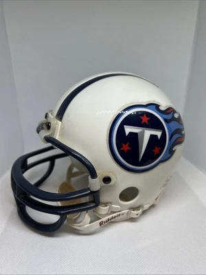 Mini casco de fútbol americano vintage 1995 Tennessee Titans NFL Riddell 3 5/8 Foto 1 de 4