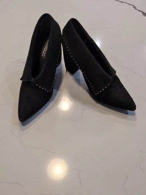 Zapatos de salón Aerosoles talla 6 M negro medianoche gamuza tacón bloque nuevos con etiquetas tachonados Foto 1 de 4