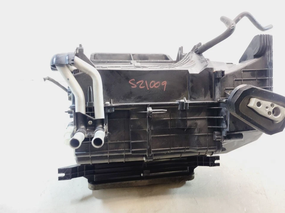 2015 2016 2017 SUBARU WRX OR STI HEATER CORE ASSEMBLY 72110FJ083 - Image 1 of 4