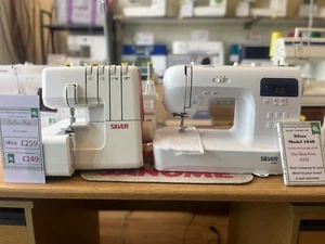 Silver sewing / overlock combo - Picture 1 of 8