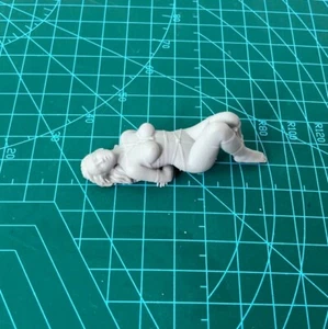 1/24 Scale Sexy tied up Lie Girl NSFW Model Unpainted Unassembled Resin Figure - Picture 1 of 7