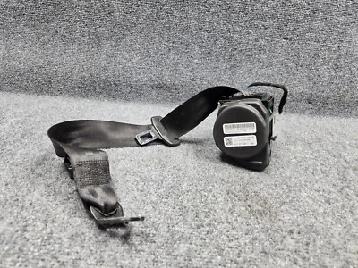 AUDI S6 2013-2018 CINTURÓN DE SEGURIDAD TRASERO IZQUIERDO/DERECHO SEGUNDA FILA NEGRO OEM Foto 1 de 4