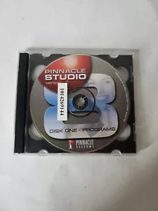 Pinnacle Studio Version 8 Professional Movie Making System 2002, 2 disc set - Picture 1 of 8