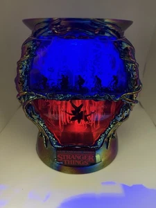 Bath And Body Works Stranger Things Leuchtkerzensockel - LIMITED EDITION - Bild 1 von 11