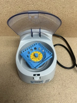 MINI CENTRÍFUGA BENCHMARK C1012 MY FUGE Foto 1 de 4