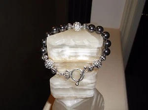 MEN'S HANDMADE 8 1/2" 10 MM BLACK HEMATITE BEADED BRACELET - Picture 1 of 7