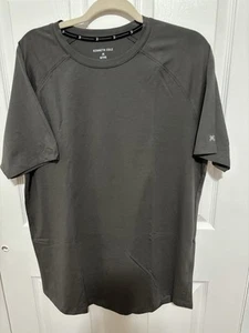 T-shirt - Picture 1 of 2