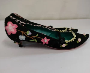 Irregular Choice Shoes Black Fabric Kitten Heels With Rosebuds UK Size 5 EU 38? - Picture 1 of 9