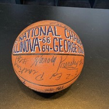 1984-85 Villanova Wildcats NCAA National Champions Team Signed Basketball JSA 