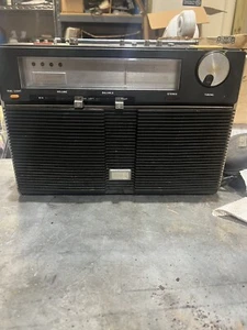 Vintage boom box 8-Track Player AM-FM Stereo Emerson TPX-55 Serviced WORKS - Picture 1 of 7