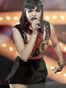 JESSIE J - CHART TOPPING SINGER - IN CONCERT - UNSIGNED PROMO PHOTOGRAPH - Picture 1 of 1