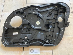 Hyundai i40 CW Bj.14 Kombi orig. Fensterheber vorne rechts Platte 813203Z020 - Bild 1 von 8