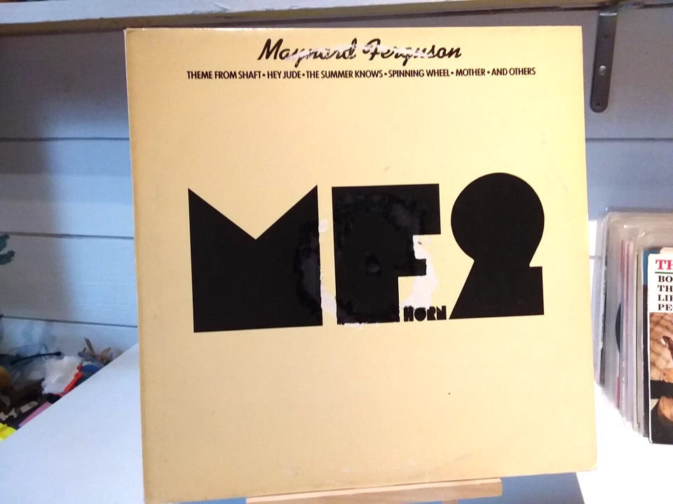 LP/ 33T JAZZ FUNK MAYNARD FERGUSON " SHAFT" - Photo 1/3