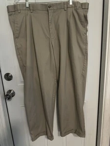 George Pants Men's Size 44X30 (actual 29”)Khaki Cotton Blend Pleated Front Pants - Picture 1 of 8