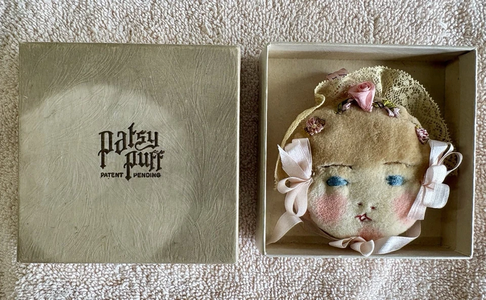Polvo de maquillaje Patsy Puff Dollface vintage con caja Foto 1 de 4