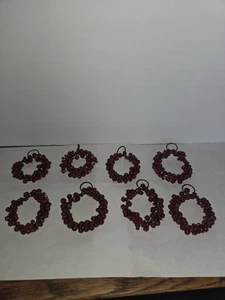 Drahtumwickelte Mini-Kränze mit Glasperlen - Bild 1 von 5