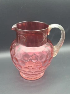 Schöner antiker viktorianischer Cranberry Glas umgekehrter Daumenabdruck Wasserkrug - Bild 1 von 8
