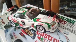Costruito e verniciato Tamiya 1/24 Toyota Castrol Supra - Foto 1 di 4