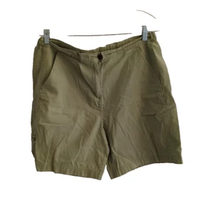 Vintage Woolrich Womens 12 Green Cargo Shorts Hiking Cotton Poplin Outdoor Retro - Picture 1 of 5