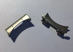 Genuine FORTIS steel sandblasted bracelet endlinks for FLIEGER CHRONO/PILOT 20mm - Picture 1 of 1