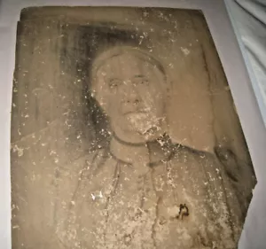 Ein großes Fraufoto aus dem 19. Jahrhundert 13 x 16,5 auf Karte beschädigt. - Bild 1 von 12