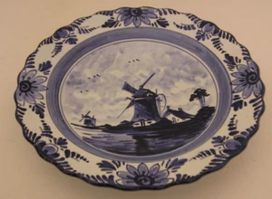 D P DELFT Holland Blue and White Windmill Scalloped Edge 8" Shallow Bowl - Picture 1 of 3