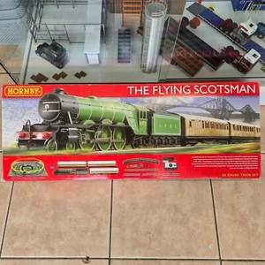 Hornby The Flying Scotsman R1167 00 Gauge Train Set Boxed - Picture 1 of 5
