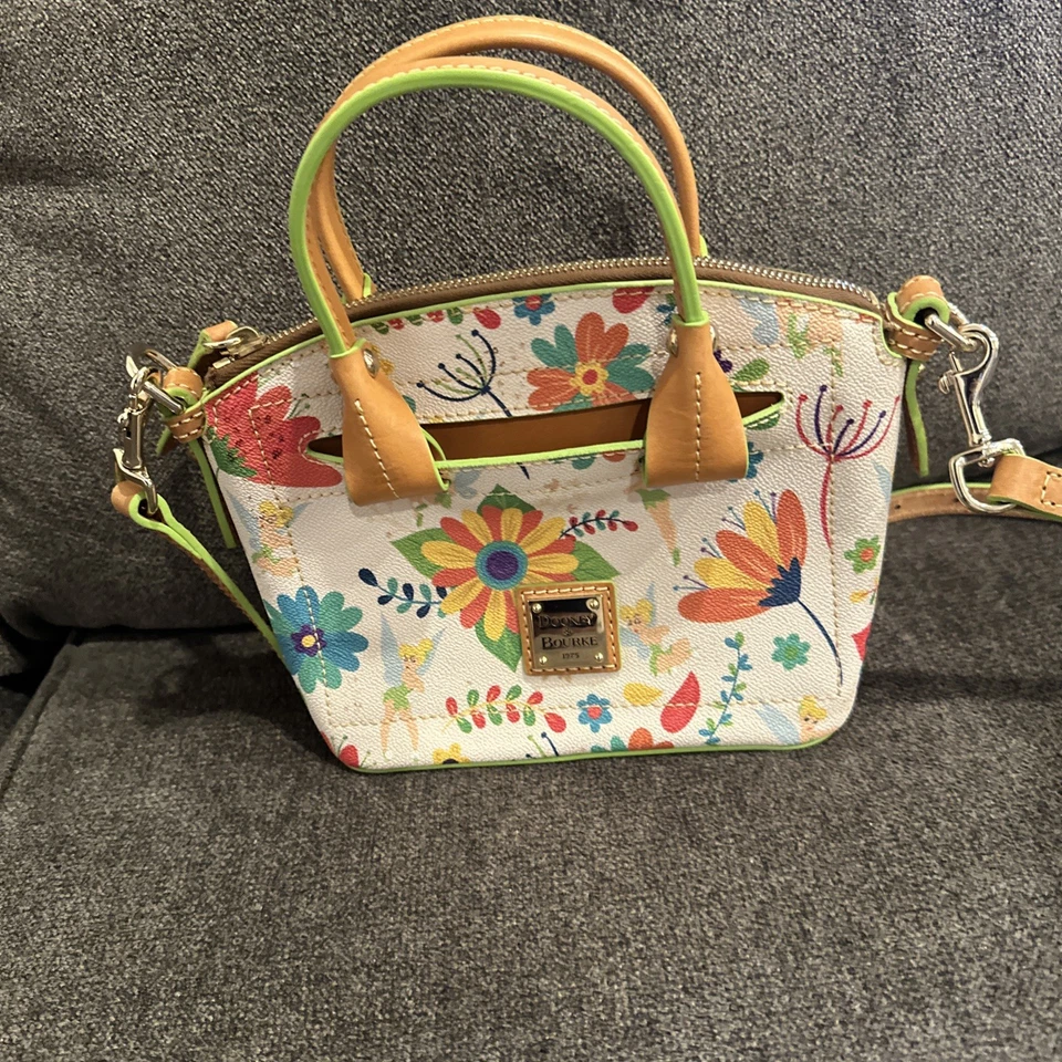 Bolso de Mano Disney Dooney & Bourke Tinker Bell, 2019 EPCOT Flower & Garden Festival  Foto 1 de 4