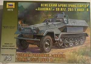 Zveda 3572 German Personnel Carrier SD.KFZ.251 Ausf.B 1/35 - Picture 1 of 1