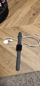 Apple Watch Series 3 38mm Space Grey Aluminium - Picture 1 of 6