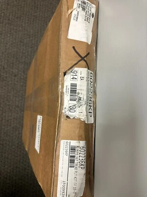 Kit de placa de banda de rodadura de parachoques Peterbilt Foto 1 de 3