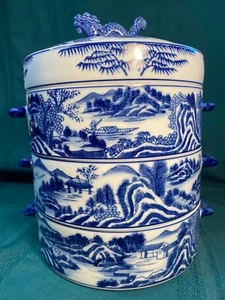 RARO COMO NUEVO Plato Cubierto de Apilamiento de Porcelana Azul Sauce Dragón Chino 3 Albóndigas - Imagen 1 de 12