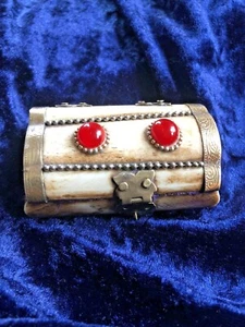 ‼️Nr. 2 Schmuck Schatulle Schmuck Dose Knochen u. Horn , Messingbeschl. Topp - Bild 1 von 7