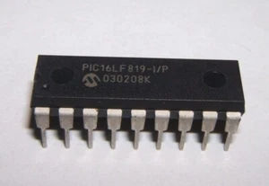 (4 Pcs) PIC16LF819-I/P Microcontroller Chips MCU CMOS 18LD 20MHZ LOW PWR - Picture 1 of 7