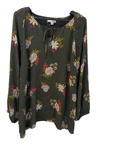 Women's Size 3X Long Sleeve Embroidered Blouse, Shirt Green Floral, BRAND NEW - Picture 1 of 9