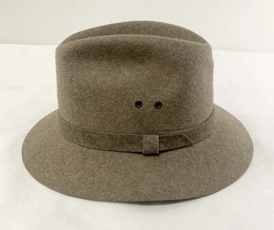 Винтажная пастельная КОРИЧНЕВАЯ ВОЙЛОЧНАЯ МУЖСКАЯ шерстяная шляпа-федора размер S PEDIGREE FIVE AVE сделано в США - Изображение 1 из 4