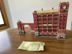 HAWTHORNE Village BUDWEISER BREW HOUSE MASTERPIECE EDITION Great Condition - Picture 1 of 10