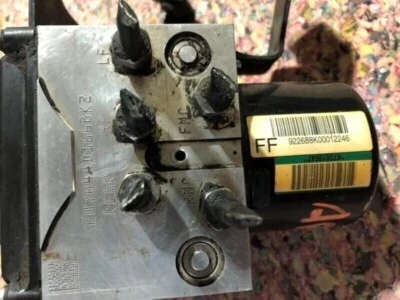 07-10 Conjunto de bomba de freno ABS Chevrolet Silverado 2500 3500 Opt JL1 GENUINO OEM Foto 1 de 4