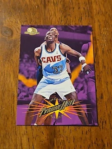 1995 95 96 Skybox tarjeta de baloncesto Tyrone Hill #20 - Imagen 1 de 2