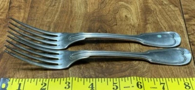 2 tenedores de cena antiguos Christofle Filete Chinon patrón 1872 bordes cuadrados F mono Foto 1 de 4